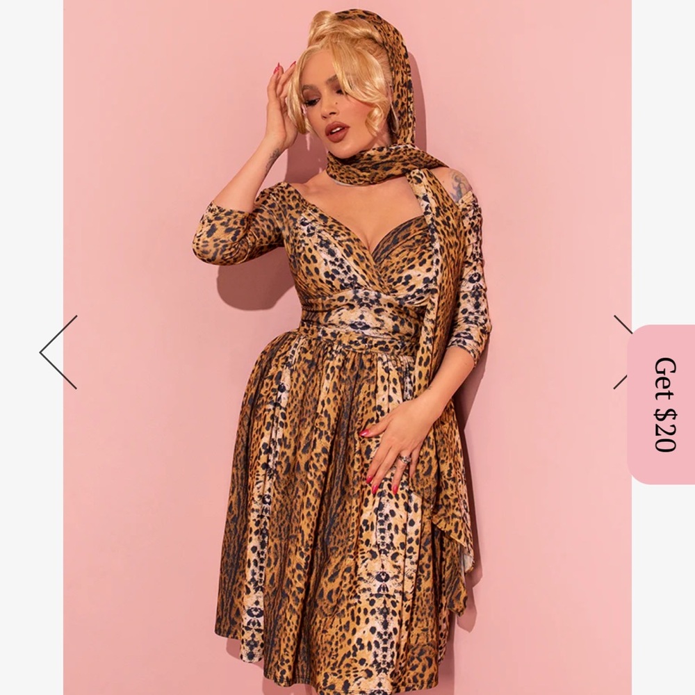 Vixen by Micheline Pitt Starlet Dress in Lepoard EUC no belt